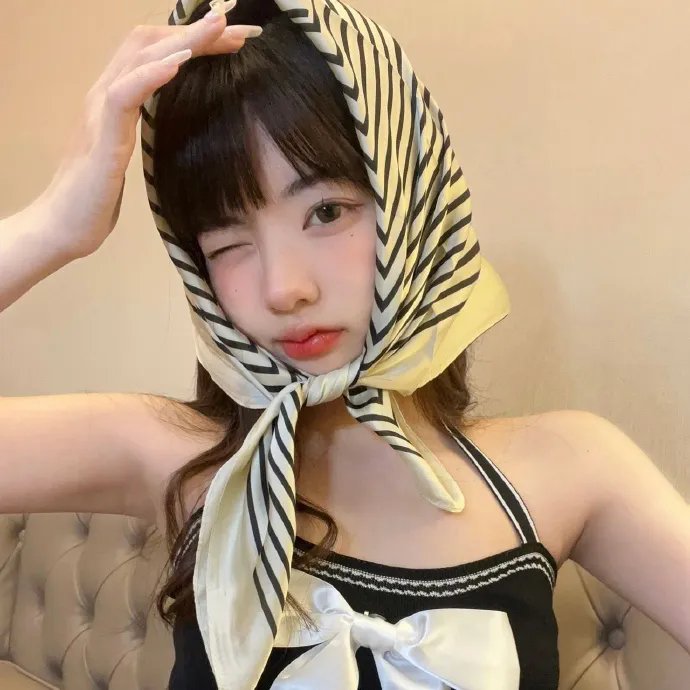 彩凤笙歌